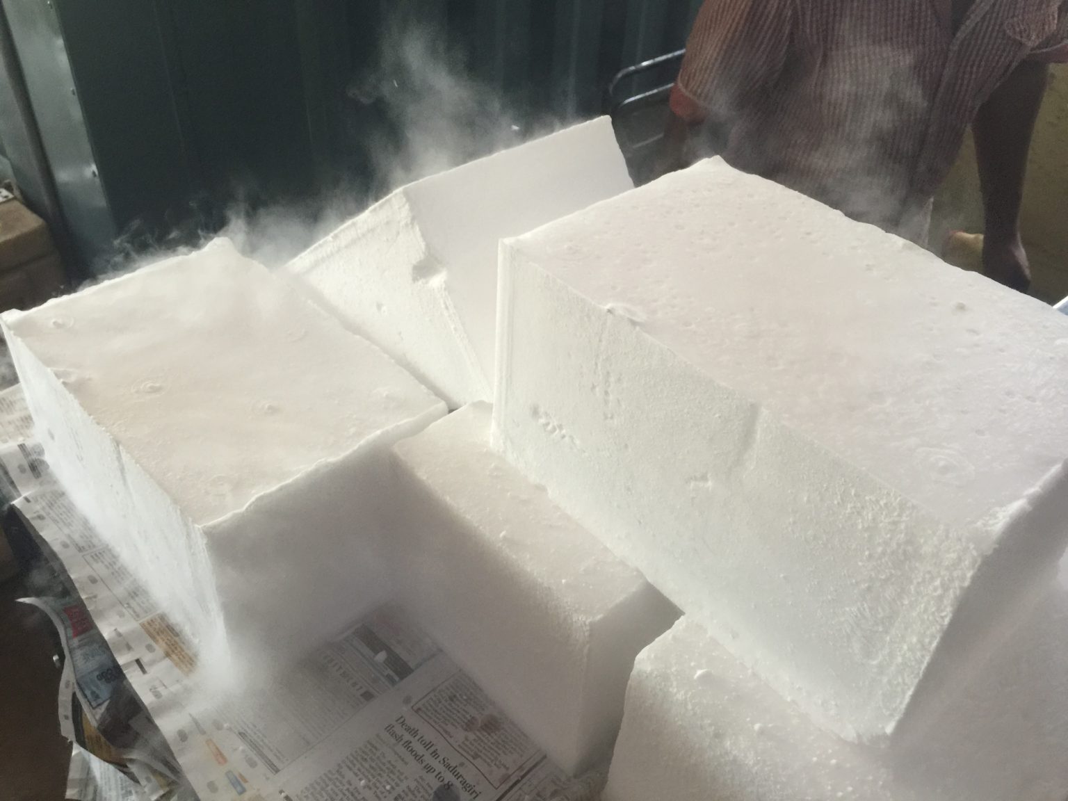 Largest CO2 and Dry Ice Manufacturer in South India Dry Ice Suppliers